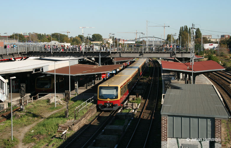 Lokman Berlin / Lokman.se | S-Bahn Berlin | Stationer och banor / Lokman hekim befindet sich in reinickendorfer str.